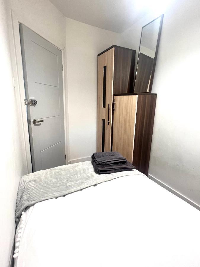 Lovely Single Room Λονδίνο Εξωτερικό φωτογραφία